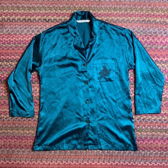 1997 VINTAGE VICTORIAS SECRET EMERALD GREEN SATIN PJ TOP BUTTON UP - Picture 1 of 6